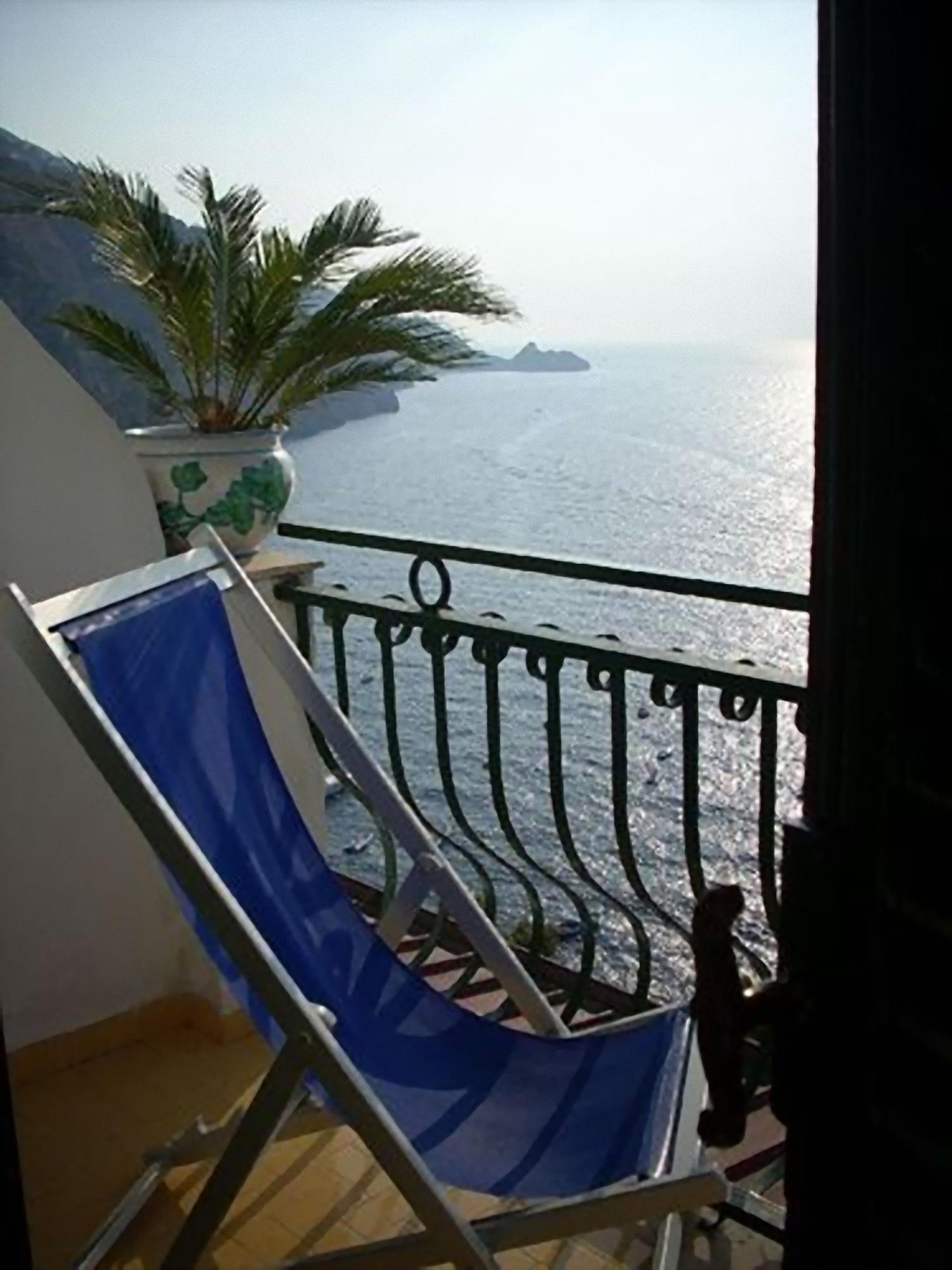 Hotel La Perla 3*