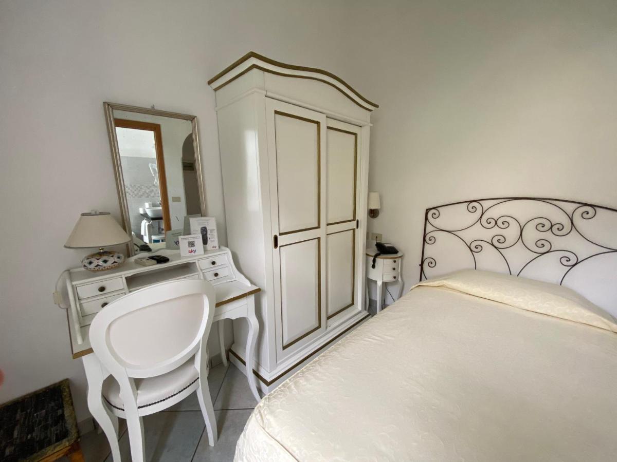 Hotel La Perla
