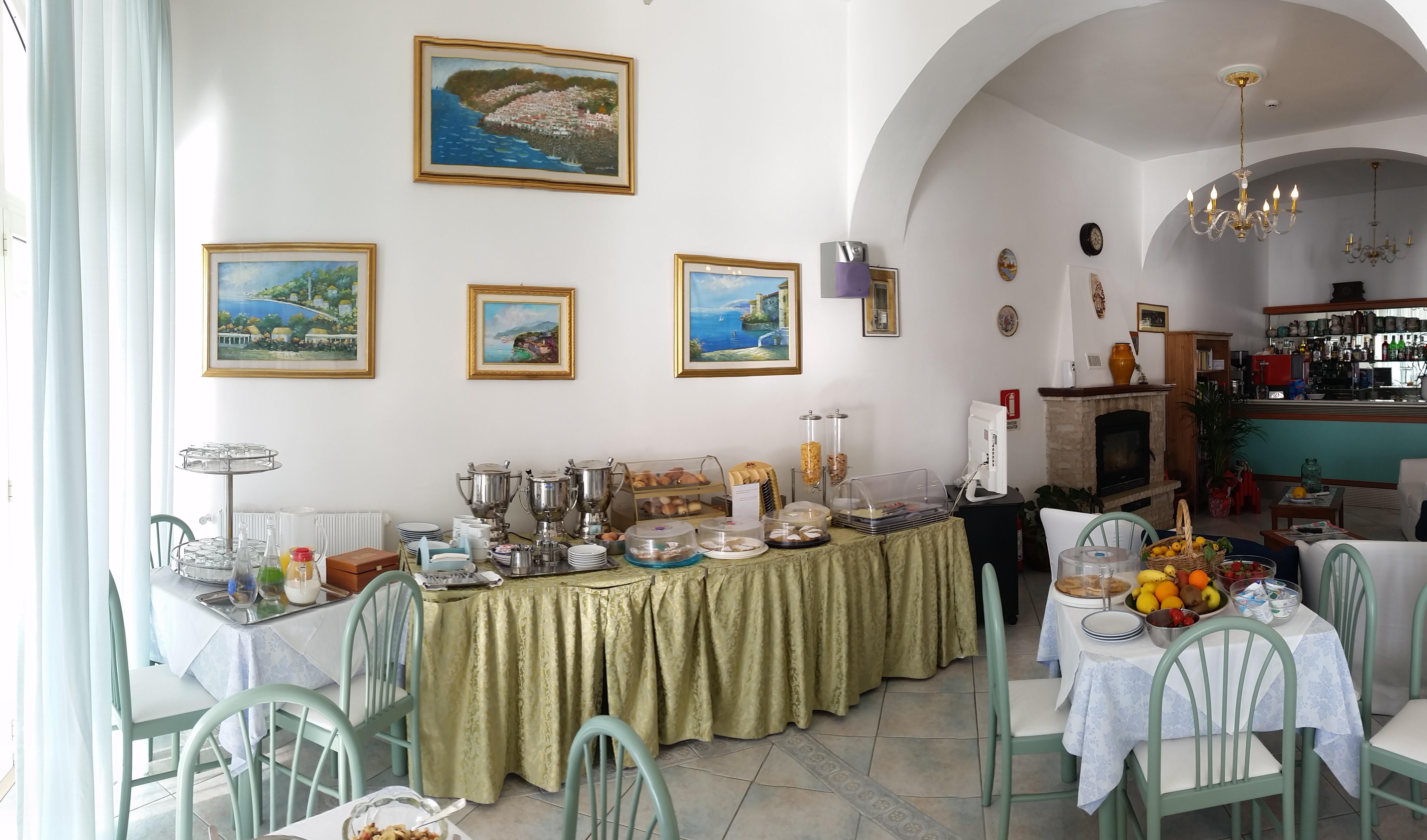 La Perla Hotel 3*