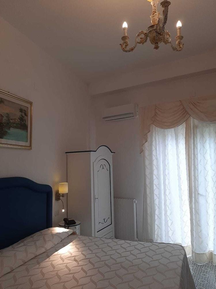 Hotel La Perla Praiano
