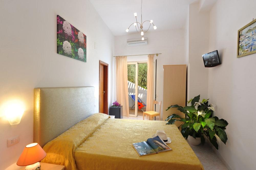Hotel La Perla 3*