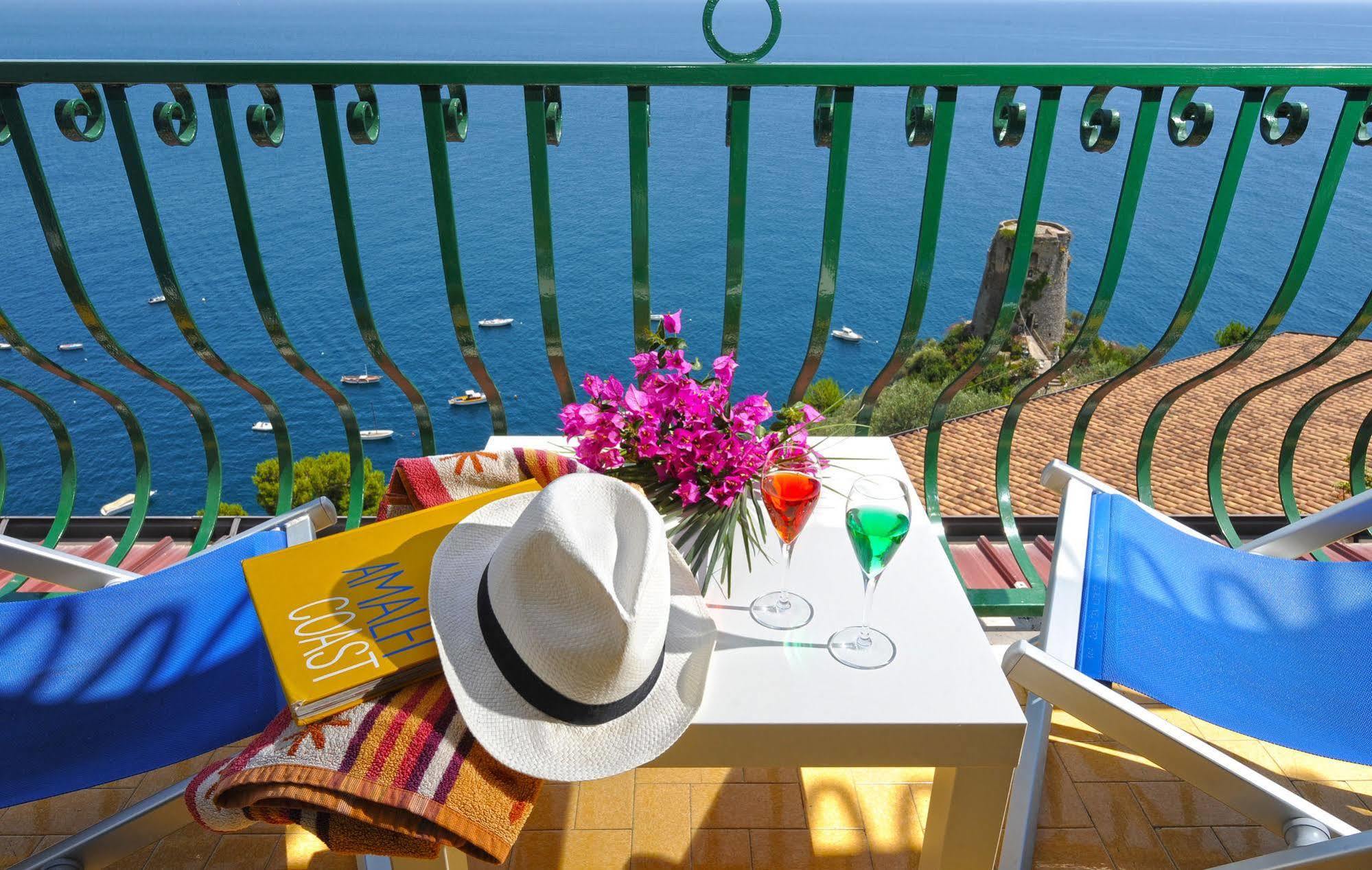La Perla Hotel 3*